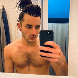 Alex94bt's Chat & Dating Profile