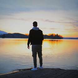 Anis's Chat & Dating Profile