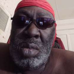 Biblksubman666's Chat & Dating Profile