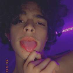 Deaththakid16's Chat & Dating Profile
