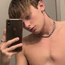 FillMeIn's Chat & Dating Profile