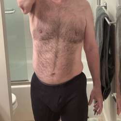 HairyTopMo