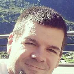 MrHereNThere's Chat & Dating Profile