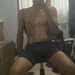 REMUSA33's Chat & Dating Profile