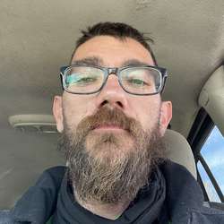 Traden's Chat & Dating Profile