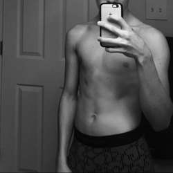 Zachber002's Chat & Dating Profile