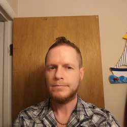 requajnr's Chat & Dating Profile