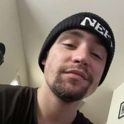 sadboi710's Chat & Dating Profile